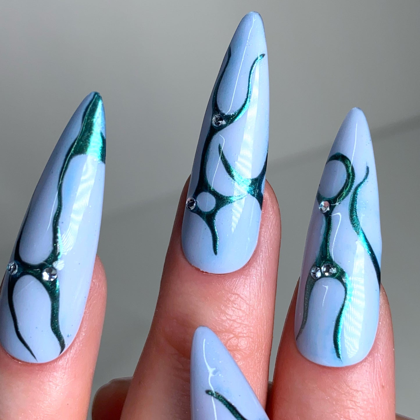 Press-on nails « STORMY SPARKLES »