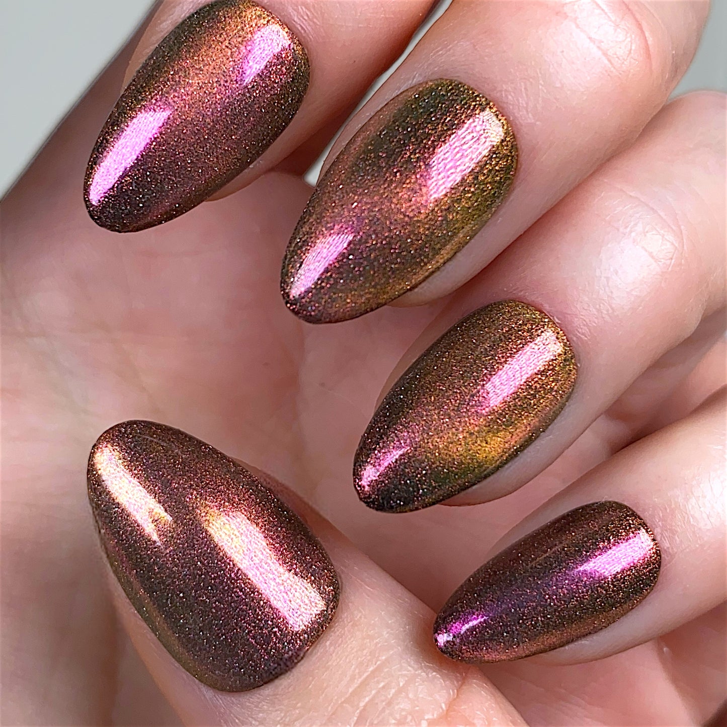 Press-on nails « ADORE ME »