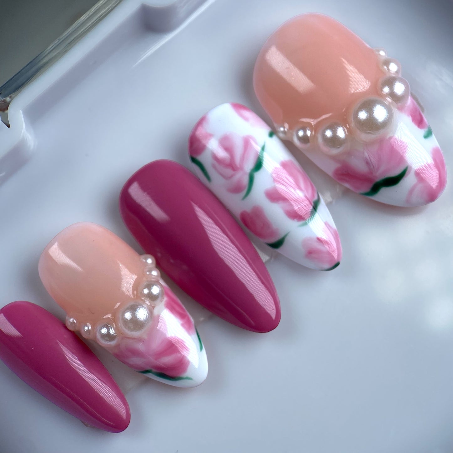Press-on nails « VINTAGE PEARLS »