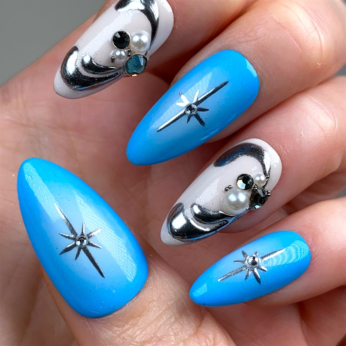 Press-on nails « COSMIC CHILL »