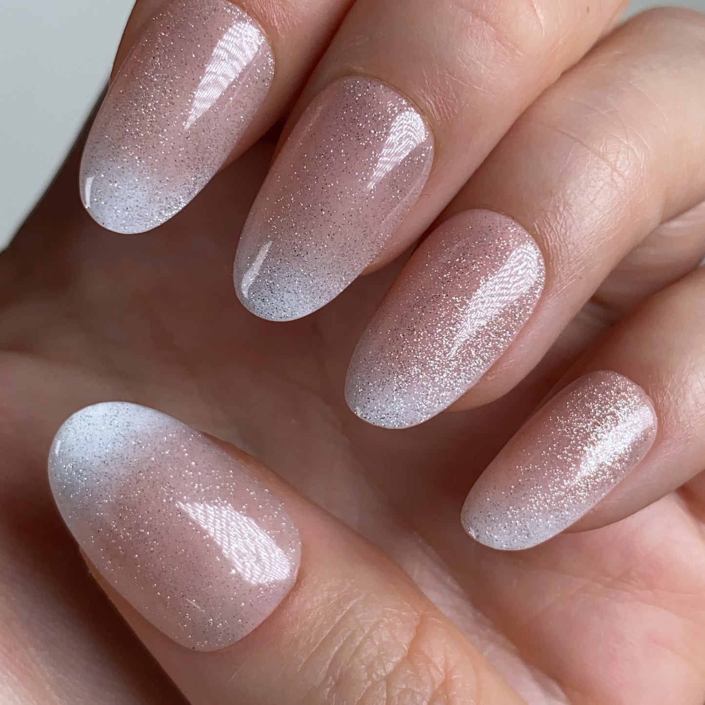 Press-on nails « BABY GLOW »