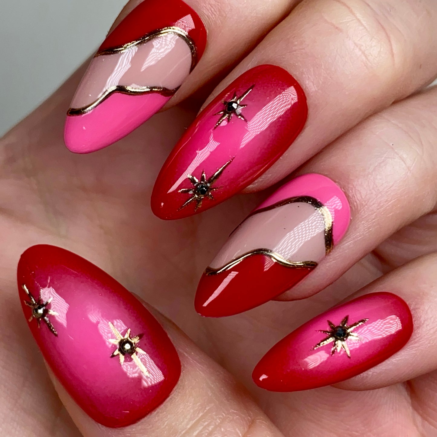 Press-on nails « FIRST LOVE »