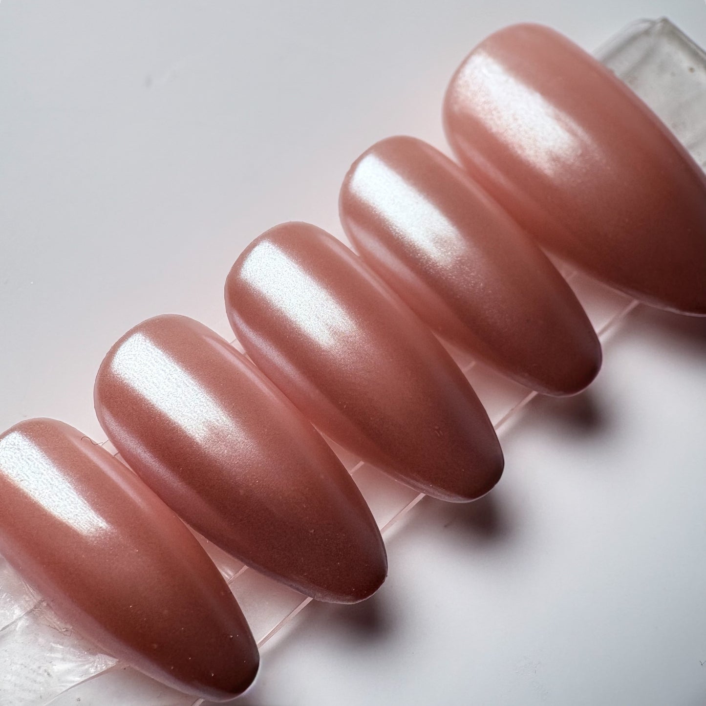 Press-on nails « ESPRESSO PLEASE »