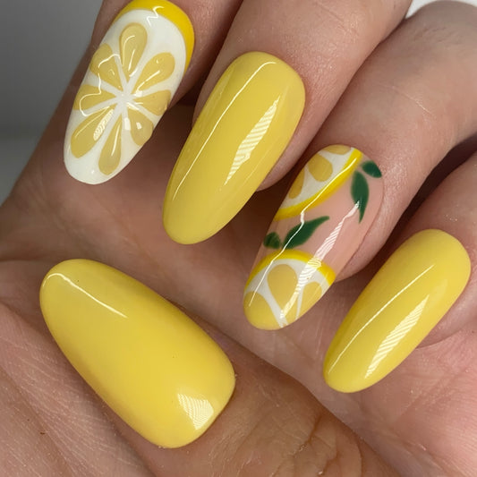 Press-on nails « LEMON CURD »