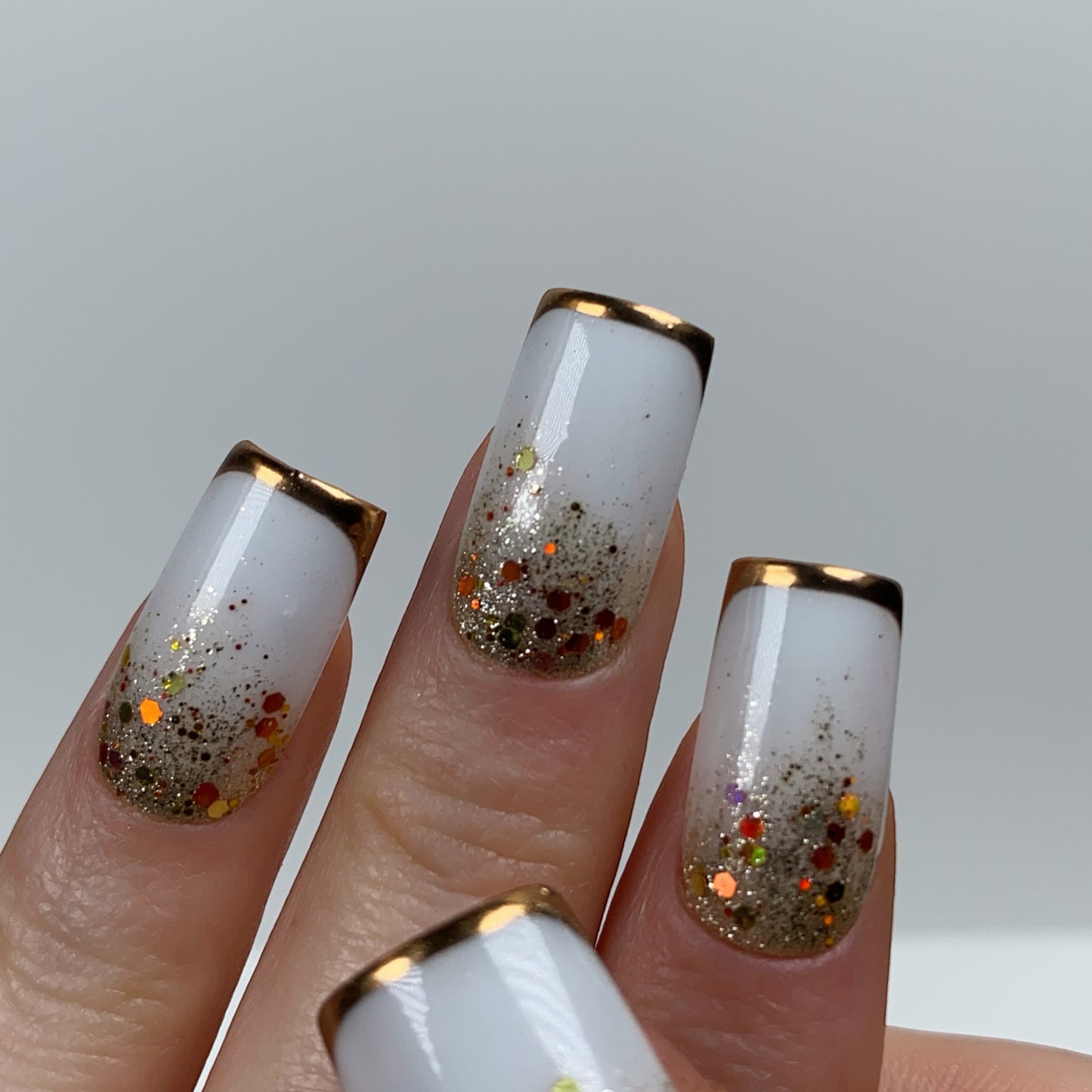 Press-on nails « SNOW GLOW »