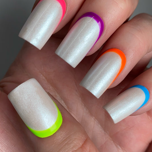 Press-on nails « NEON REVERSE »