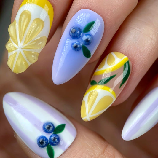 Press-on nails « LEMON CURD »