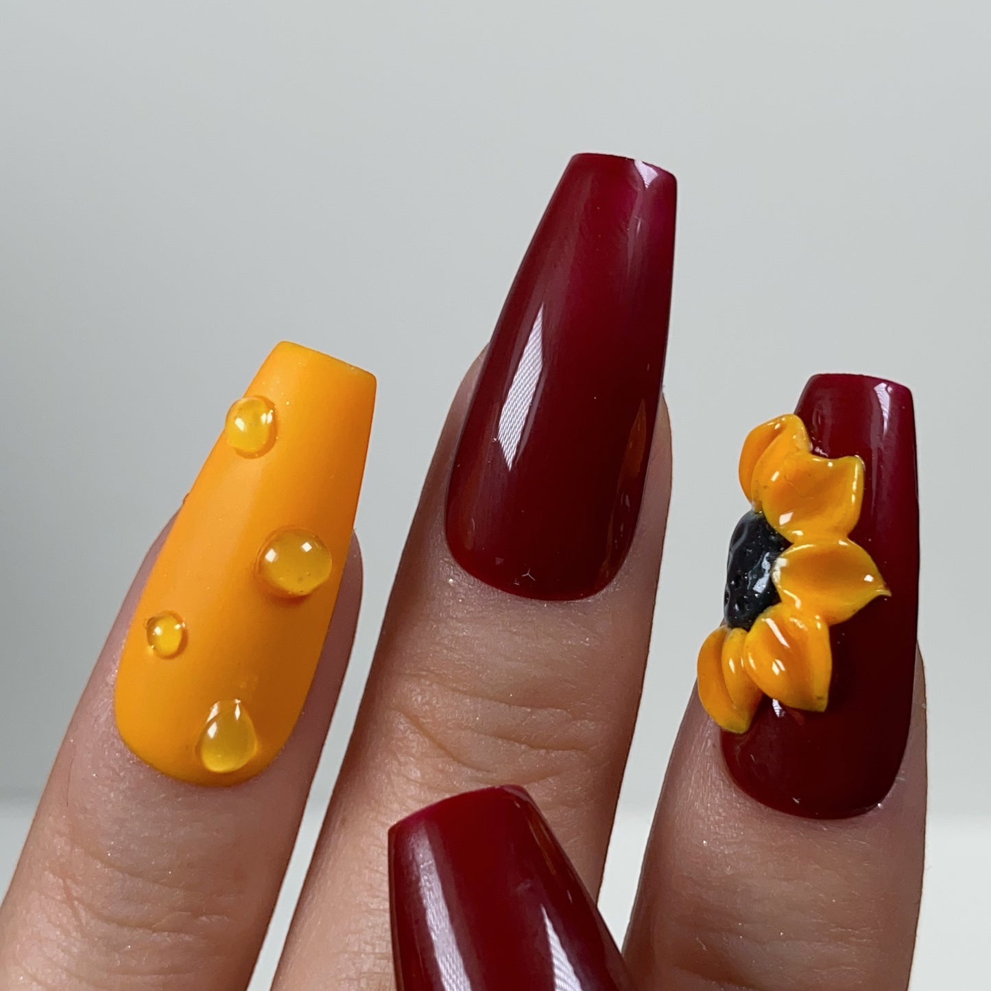 Press-on nails « WILD SUNFLOWER »