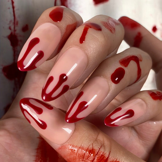 Press-on nails « BLOODY FRENCH »