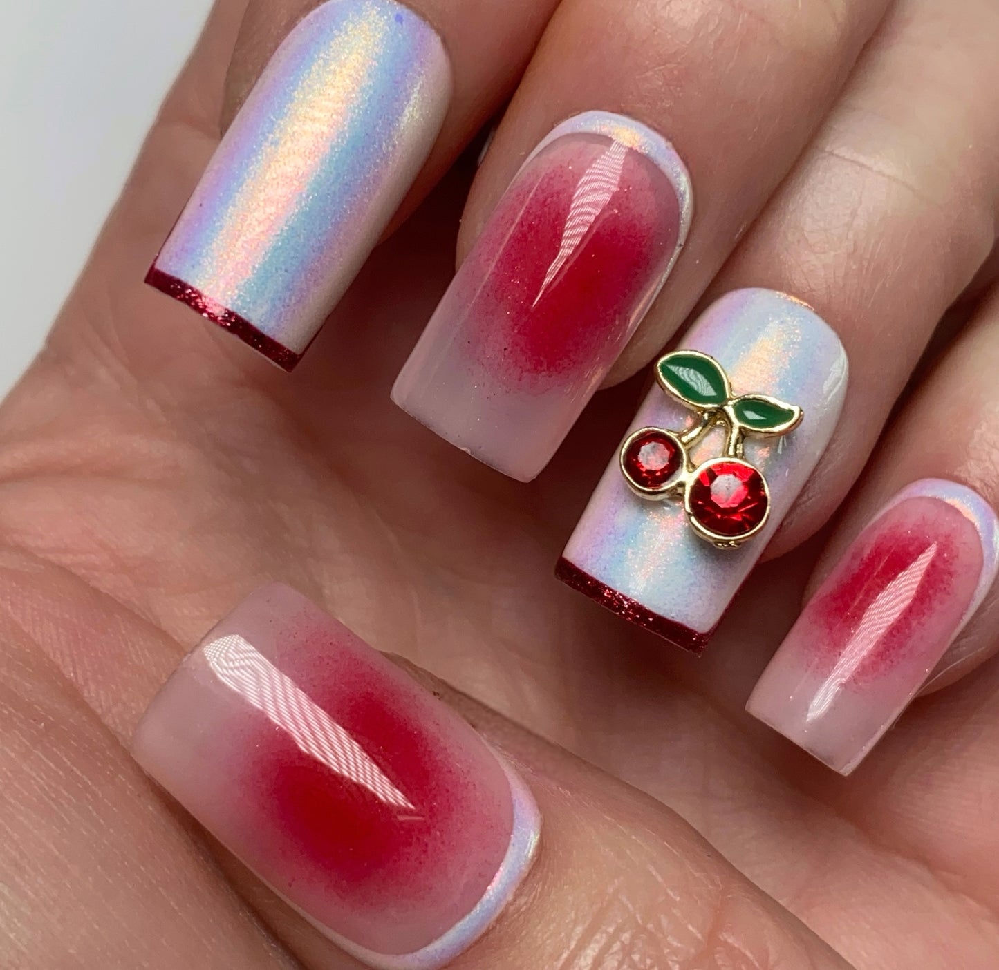 Press-on nails « CHERRY ADDICT »