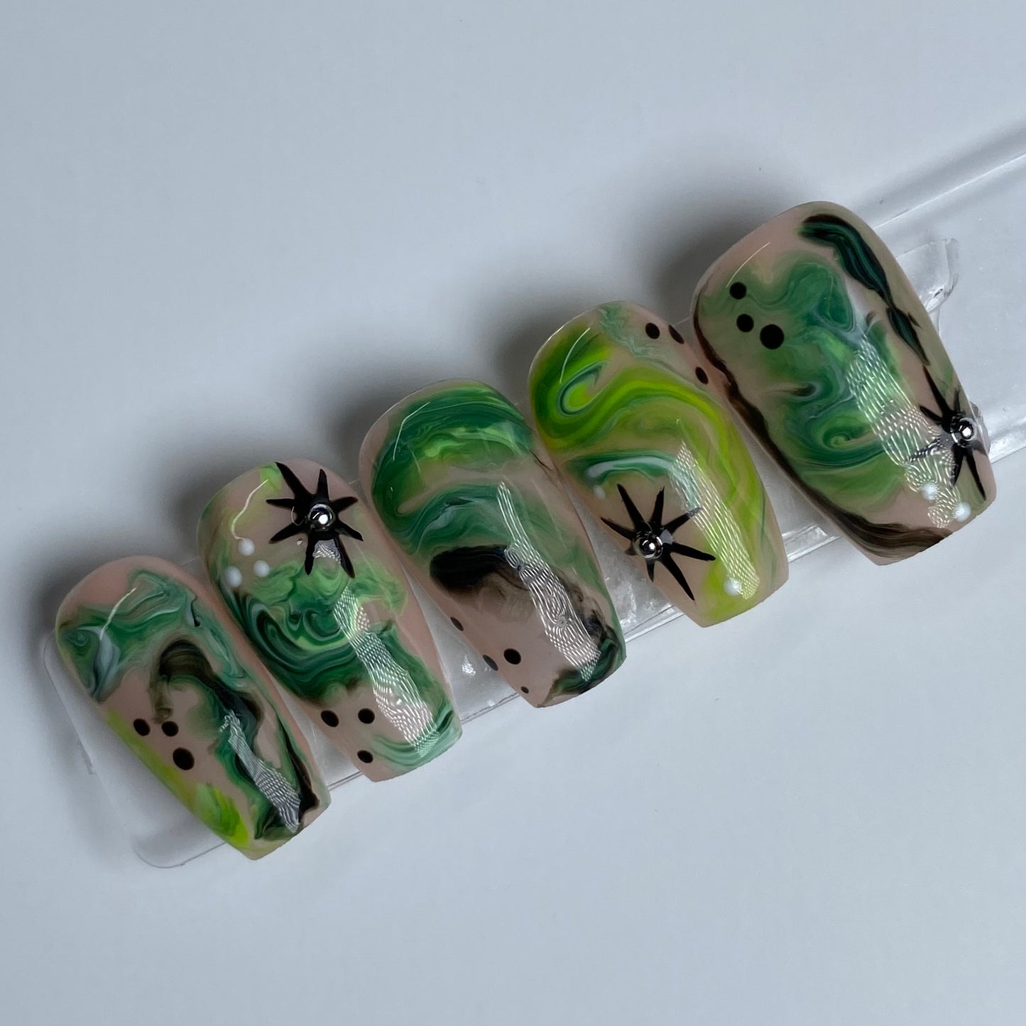 Press-on nails « JADE STARLIGHT »