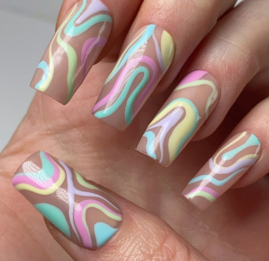 Press-on nails « PASTEL DUMP »