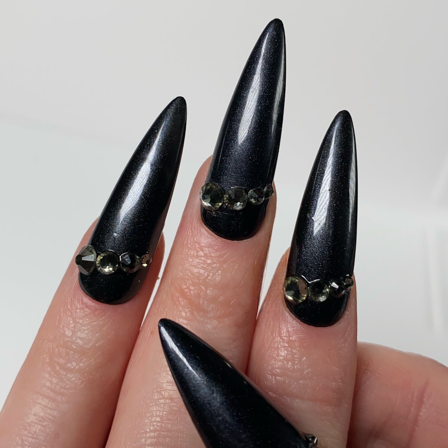 Press-on nails « BLACK MIRROR »