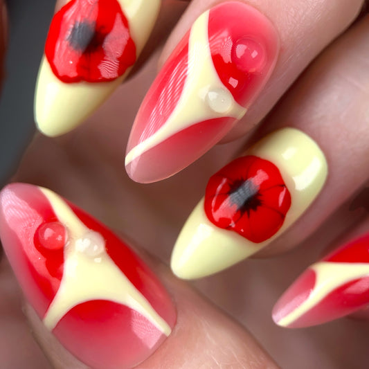 Press-on nails « POPPY STRIKE »