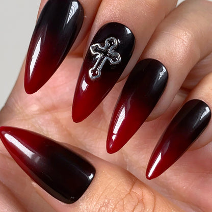 Press-on nails « BURNING VAMPIRE » (avec ou sans croix)